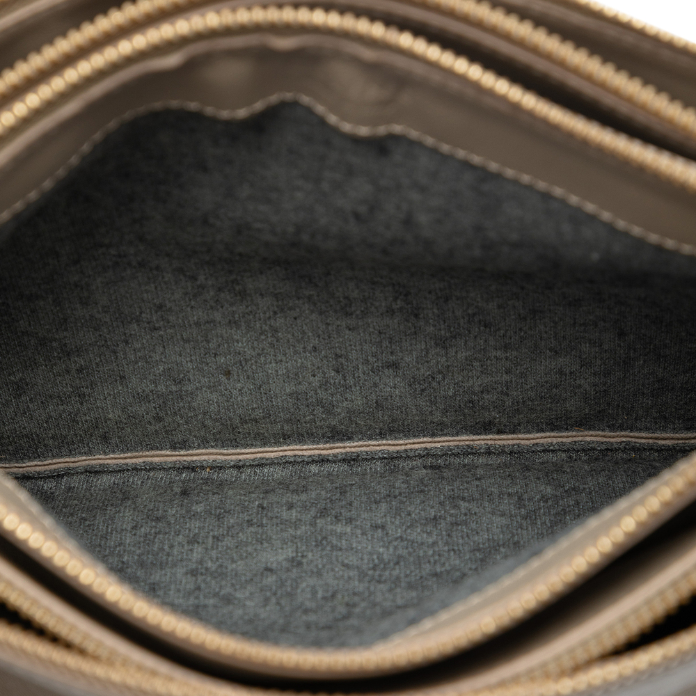 Pre-Loved Celine Large Lambskin Trio Crossbody - Picture 4 of 7
